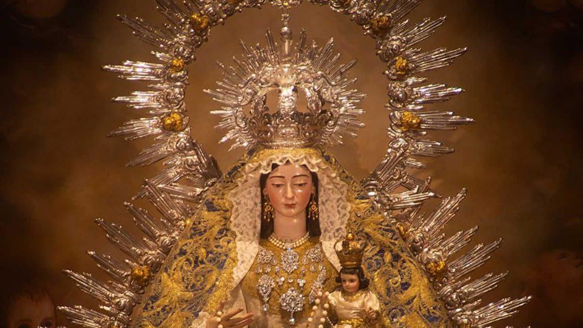 Ntra. Sra. del Rosario Coronada