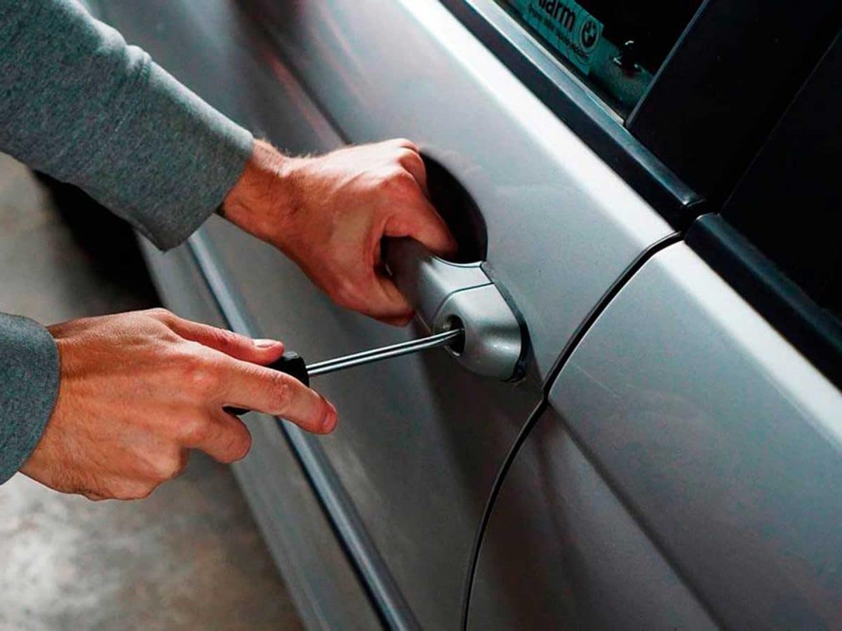 Imagen recurso del robo de un coche