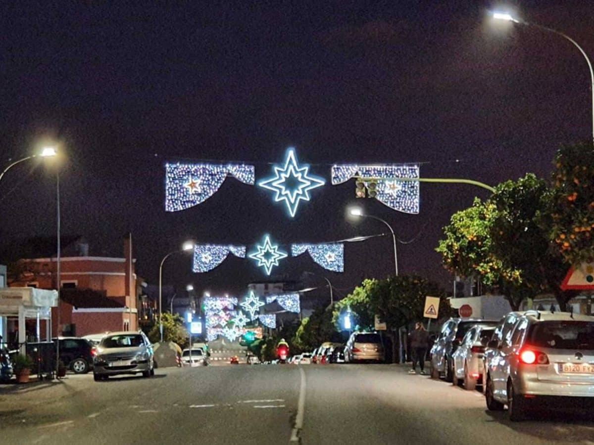 Alumbrado de Navidad en las calles de Bormujos / Europa Press