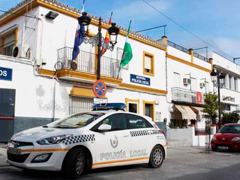Coche de la Policía Local de Espartinas
