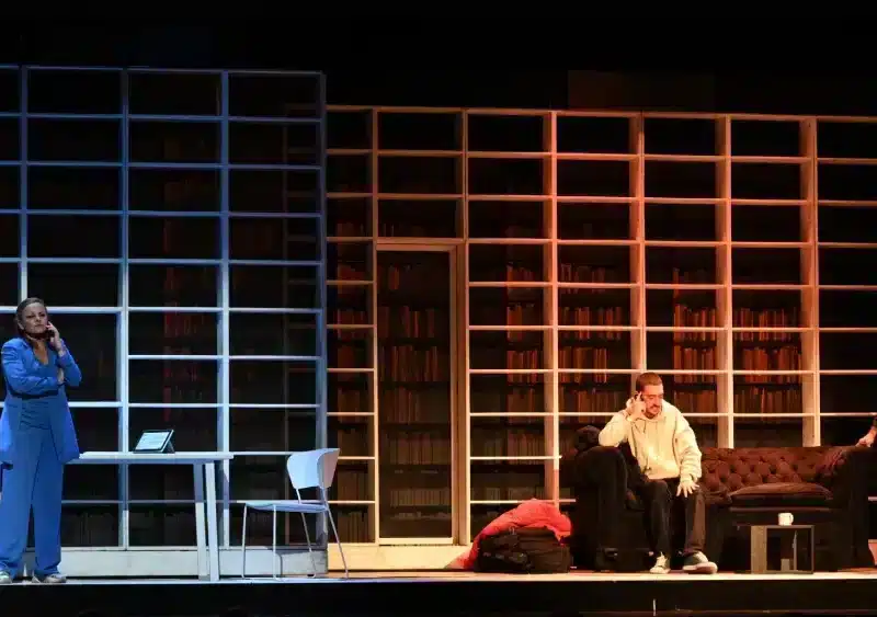 La obra “Hechos y Faltas”, protagonizada por Jorge Sanz, Ángeles Martín y Gonzalo Hermoso. Ayto. de Tomares