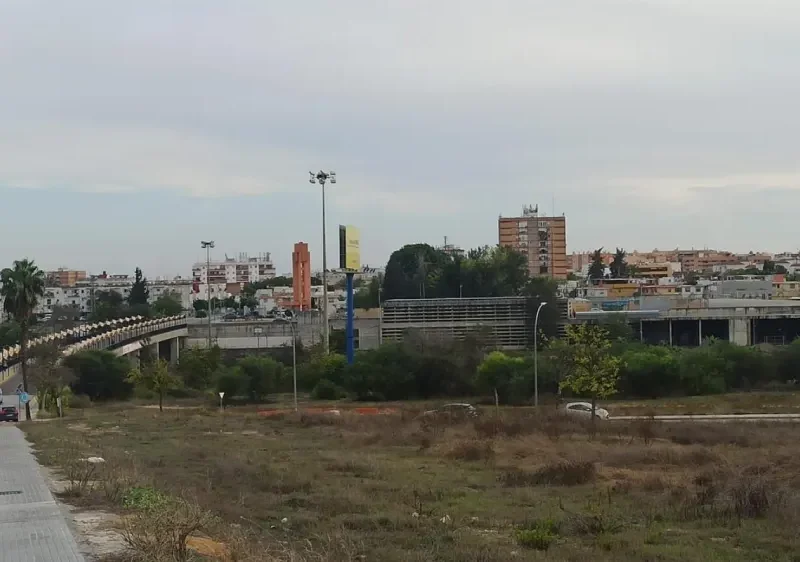 Franja de terreno que separa Tomares y San Juan - EUROPA PRESS