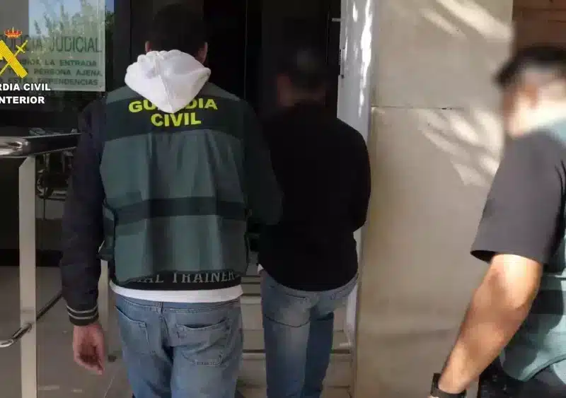 Imagen de la detención - GUARDIA CIVIL