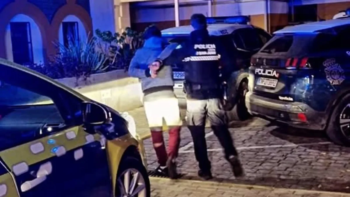 Imagen de la detención en San Juan - POLICÍA LOCAL DE SAN JUAN DE AZNALFARACHE