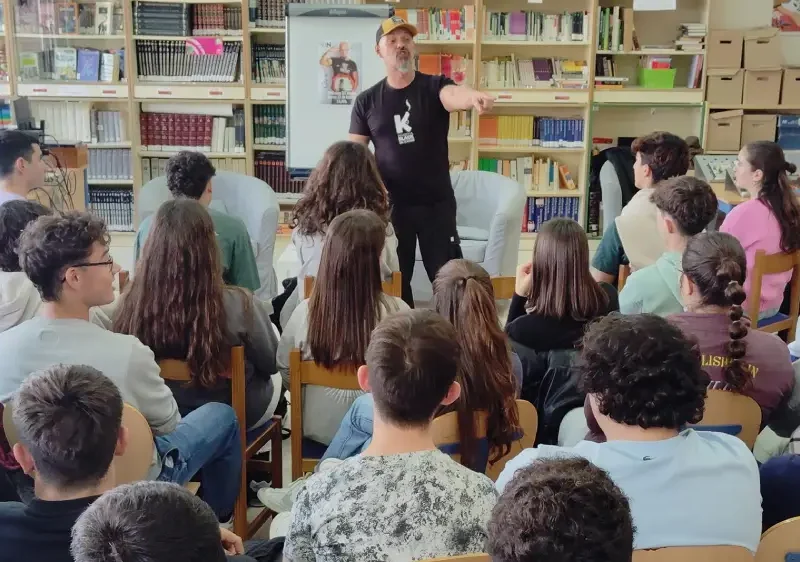 El festival 'Mairena Black' acerca la literatura negra a los IES de la localidad. - AYTO.DE MAIRENA