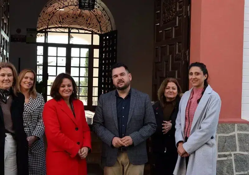 Los alcaldes de Espartinas y Gines se reúnen para pedir fondos UE para actuaciones de desarrollo local - AYUNTAMIENTO DE ESPARTINAS
