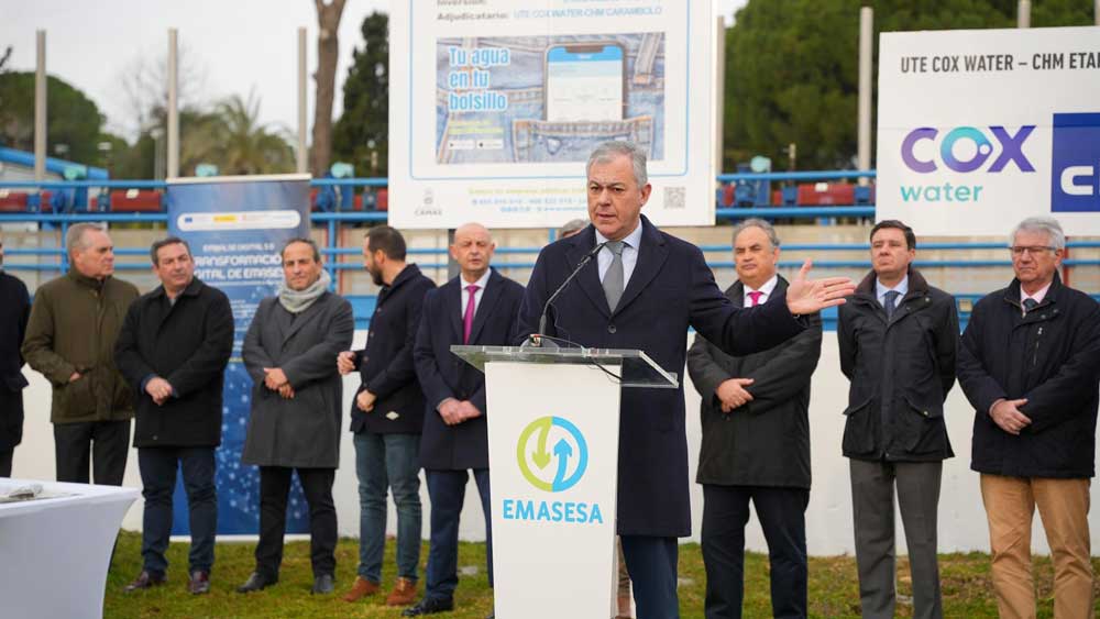 El alcalde informa de la nueva planta de preozonización en El Carambolo para asegurar la calidad del agua - Ayuntamiento de Sevilla