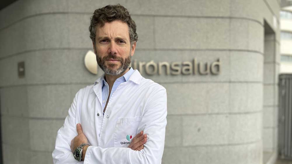 Doctor José Lirola, especialista en Traumatología y Cirugía Ortopédica. - QuirónSalud