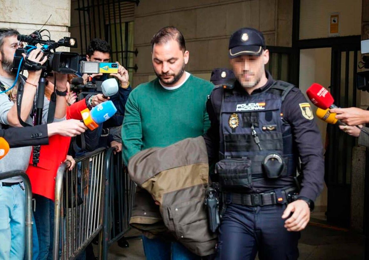 Archivo - El sobrino de María del Monte, Antonio Tejado saliendo de los juzgados tras declarar sobre el robo en el chalé de su tía - María José López - Europa Press - Archivo