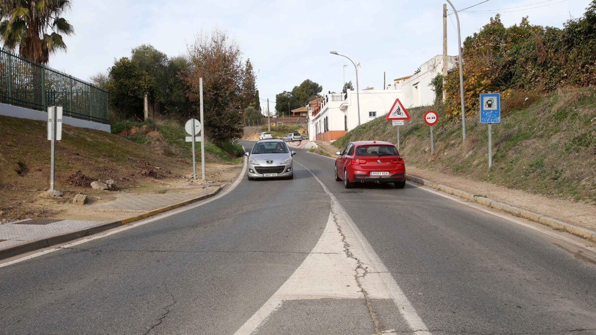 Carretera A-8063.