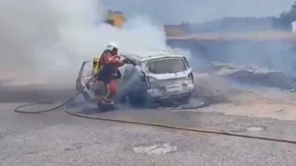Incendio de un vehículo en Venta del Alto. - Bomberos Aljarafe