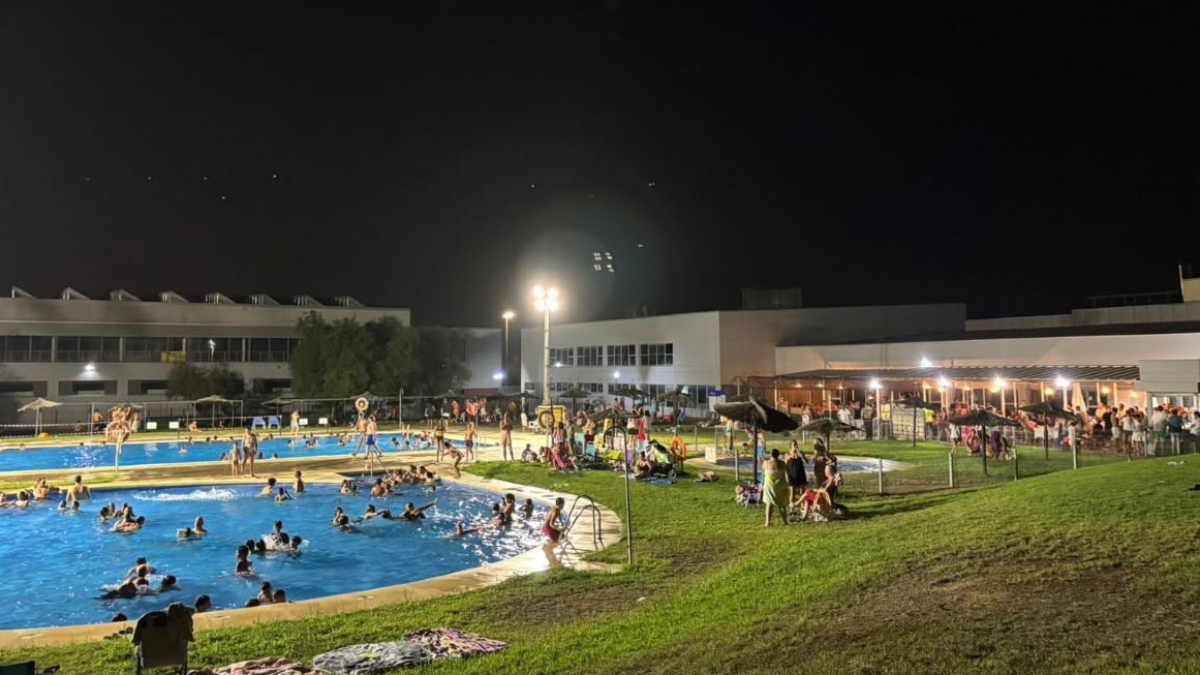 Dos noches de piscina gratis en Umbrete: fechas, horario y aforo